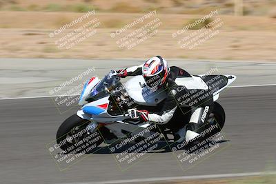 media/Sep-24-2022-TrackXperience (Sat) [[08127a19bf]]/Intermediate Group/session 2 turn 5/